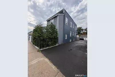66 Lincoln Avenue, Stamford, CT 06902 - Photo 3