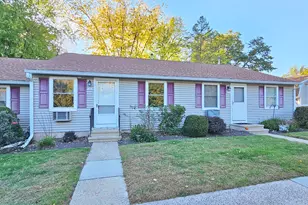 109 Brentwood Dr, Wallingford, CT 06492 - Photo 1