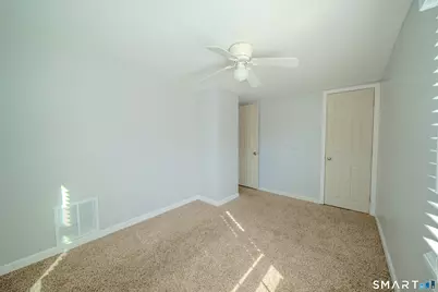 25 Elm Street, Ansonia, CT 06401 - Photo 23