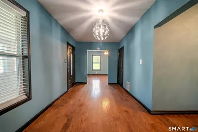 25 Elm Street, Ansonia, CT 06401 - Photo 7