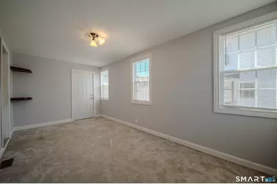 25 Elm Street, Ansonia, CT 06401 - Photo 17