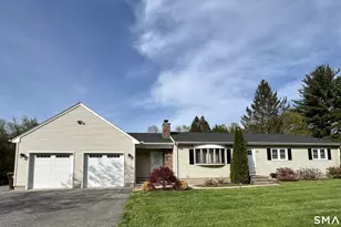 281 Abbe Rd, Enfield, CT 06082 - Photo 1
