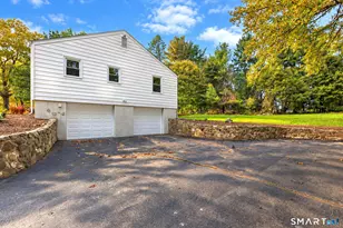 335 Arnold Ln, Orange, CT 06477 - Photo 31