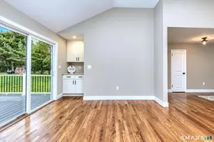 335 Arnold Ln, Orange, CT 06477 - Photo 9