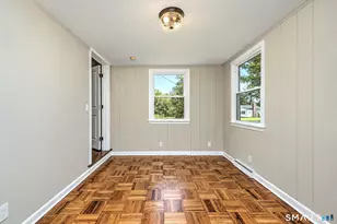 335 Arnold Ln, Orange, CT 06477 - Photo 23