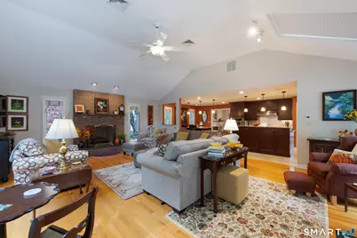 2 Patrick Lane, Branford, CT 06405 - Photo 17