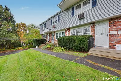 627 Millville Avenue #9-4, Naugatuck, CT 06770 - Photo 3