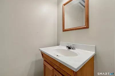 627 Millville Avenue #9-4, Naugatuck, CT 06770 - Photo 11