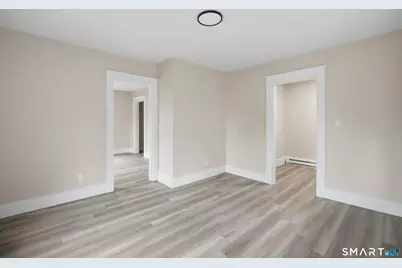 9 Carpet Street, Enfield, CT 06082 - Photo 7