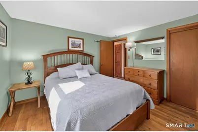 28 Dewey Place, Plainville, CT 06062 - Photo 15