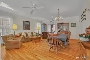 5 Harwood Gardens, Cromwell, CT 06416 - Photo 9