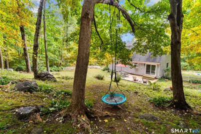 138 Red Robin Road, Naugatuck, CT 06770 - Photo 17