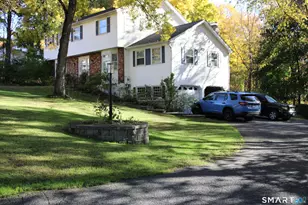 18 Topfield Rd, Danbury, CT 06811 - Photo 11