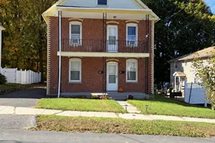 16 Crown St, Bristol, CT 06010 - Photo 1