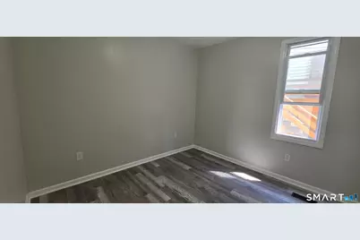 279 Captain Thomas Boulevard #1st Fl, West Haven, CT 06516 - Photo 15