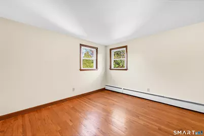 260 Nicholson Street, Newington, CT 06111 - Photo 13