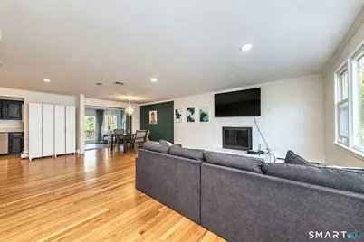109 Saint Charles Avenue, Stamford, CT 06907 - Photo 7