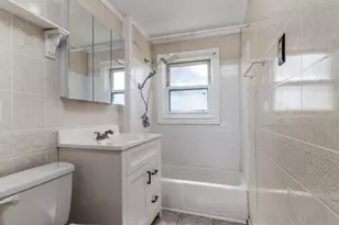 969 S Main St, Southington, CT 06479 - Photo 15