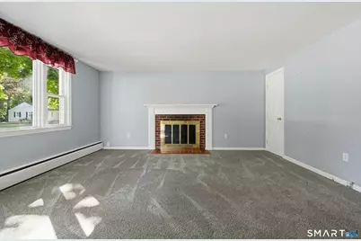 31 Ruth Ann Terrace, Milford, CT 06461 - Photo 5