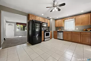 31 Ruth Ann Terrace, Milford, CT 06461 - Photo 11