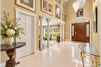 91 Dogwood Lane, Stamford, CT 06903 - Photo 3