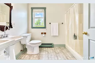 71 Hillside Avenue, Milford, CT 06460 - Photo 13