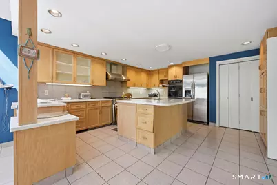 54 Kenmore Road, Bloomfield, CT 06002 - Photo 11