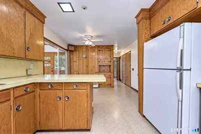 18 Taagan Point Road, Danbury, CT 06811 - Photo 11
