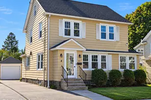 437 Woodstock Ave, Stratford, CT 06614 - Photo 1