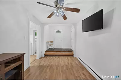 20 Pine Street, Waterford, CT 06385 - Photo 7
