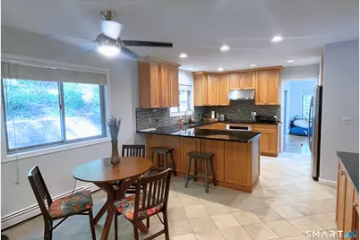 48 East Starrs Plain Road, Danbury, CT 06810 - Photo 5