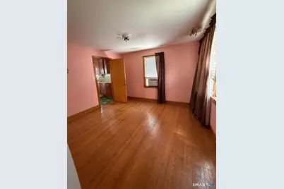 5 Avon Street, Ansonia, CT 06401 - Photo 7