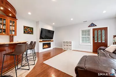 128 Van Buskirk Avenue, Stamford, CT 06902 - Photo 5