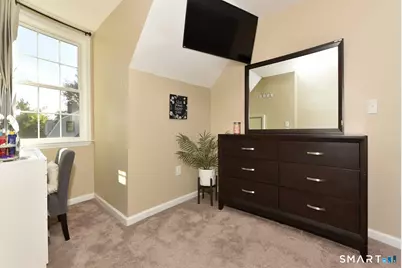 33 Longvue Drive, Wethersfield, CT 06109 - Photo 27