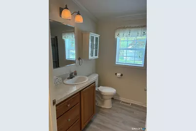 37 Woodland Trail, Killingworth, CT 06419 - Photo 11