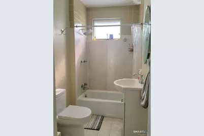 534 Fern Street, West Hartford, CT 06107 - Photo 23