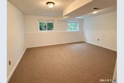 20 Stonegate Circle #E, Branford, CT 06405 - Photo 25