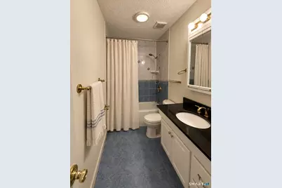 20 Stonegate Circle #E, Branford, CT 06405 - Photo 21