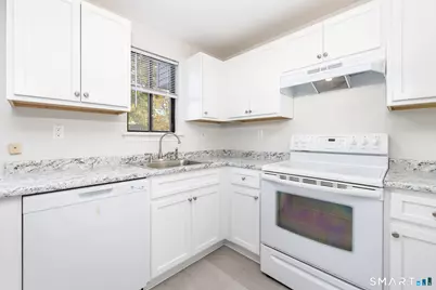 518 Blackstone Village #518, Meriden, CT 06450 - Photo 19