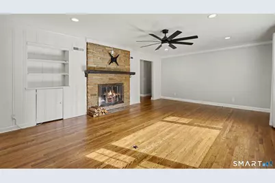 40 Kensington Road, Stamford, CT 06905 - Photo 7