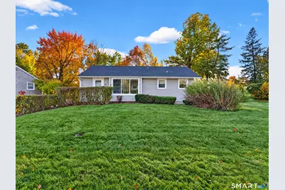 52 Ellsworth Drive, Bloomfield, CT 06002 - Photo 1