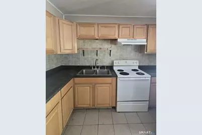 70 Huntington Road #9, New Haven, CT 06511 - Photo 9