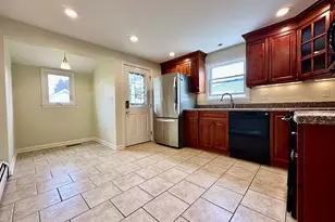 33 Emerson St, Norwalk, CT 06855 - Photo 13