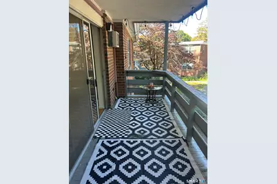 108 Oakwood Avenue #B1, West Hartford, CT 06119 - Photo 27