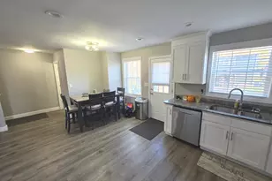 46-48 Brinley Ave, Hartford, CT 06106 - Photo 15