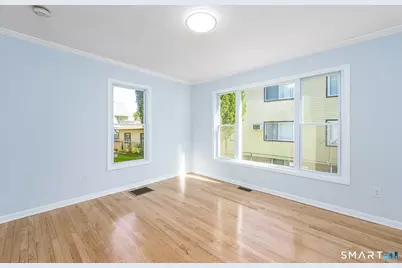 140 Richard Street, West Hartford, CT 06119 - Photo 11