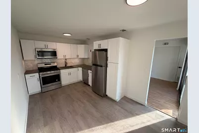 12 Cedar Court #D, East Haven, CT 06513 - Photo 9