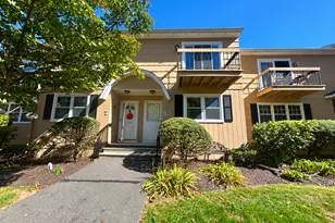 5 Deer Run, Bethel, CT 06801 - Photo 1