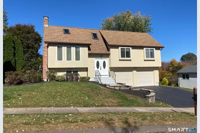 14 Cimarron Road, Middletown, CT 06457 - Photo 1