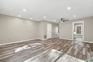 11 Riverview Dr, East Windsor, CT 06088 - Photo 3